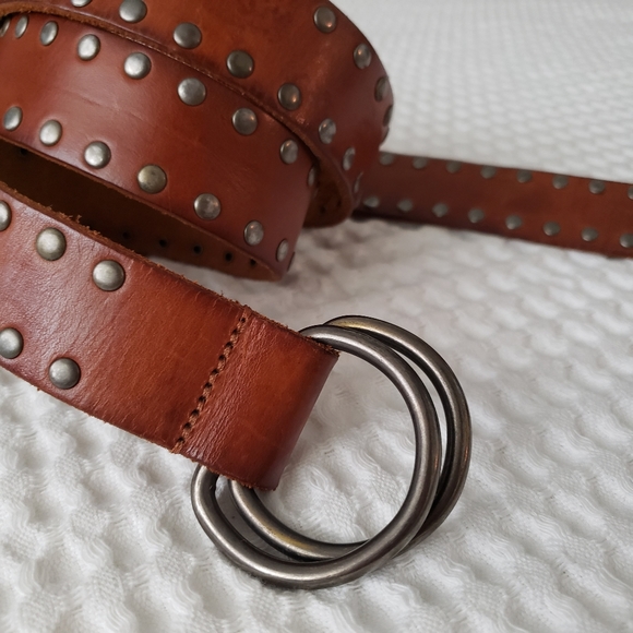 GAP studded camel leather slip belt L #112365 - Picture 3 of 7